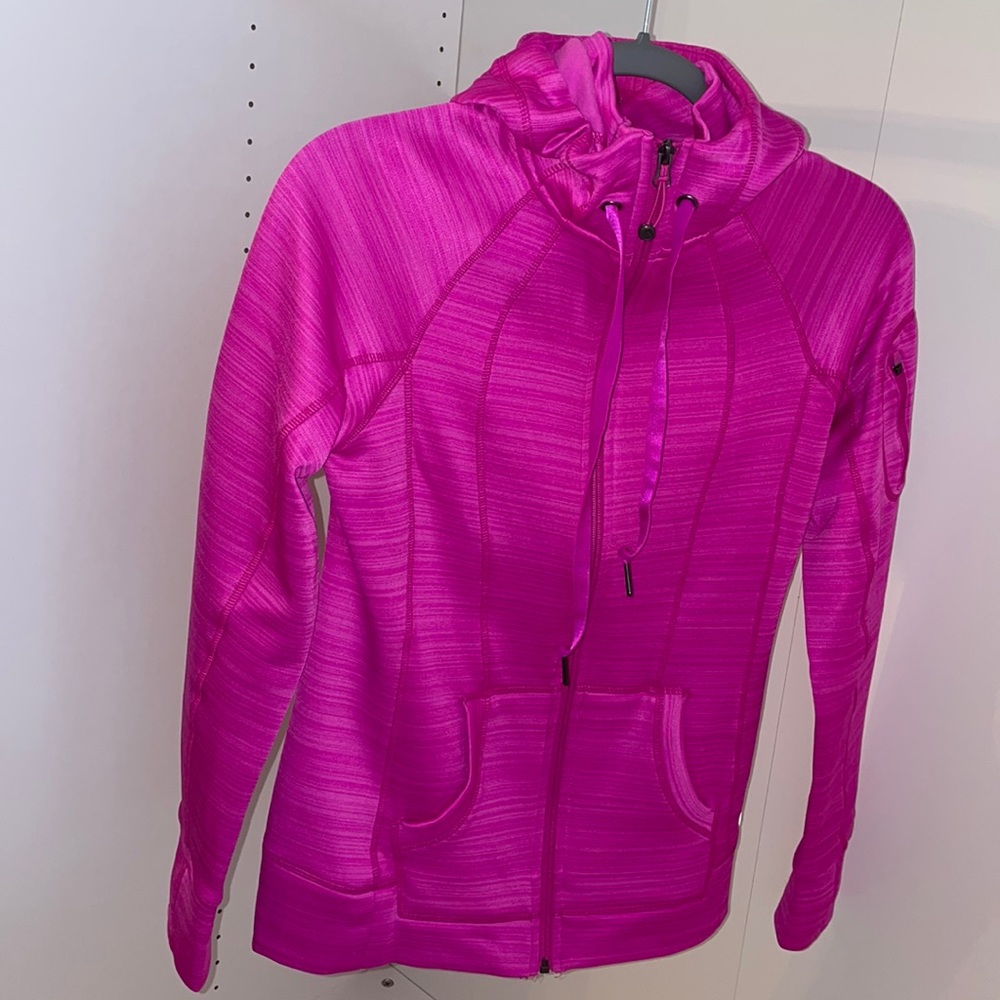 Women’s 90 degree full zip hoodie/athletic/running jacket/with thumb holes pink
